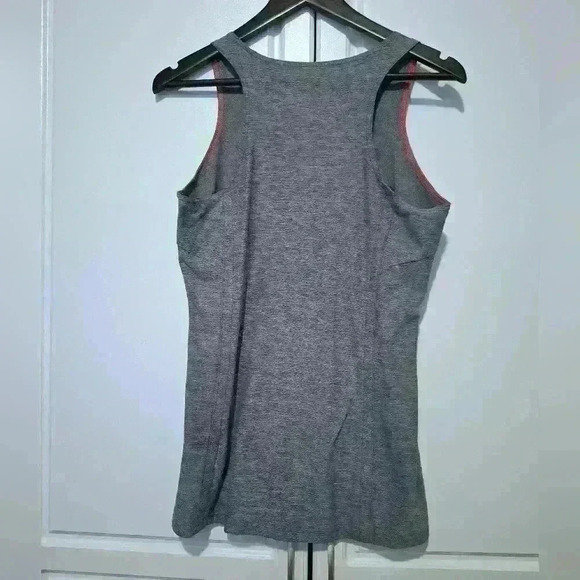 Reebok Womens Athletic Tank Top Gray Medium - Picture 3 of 8